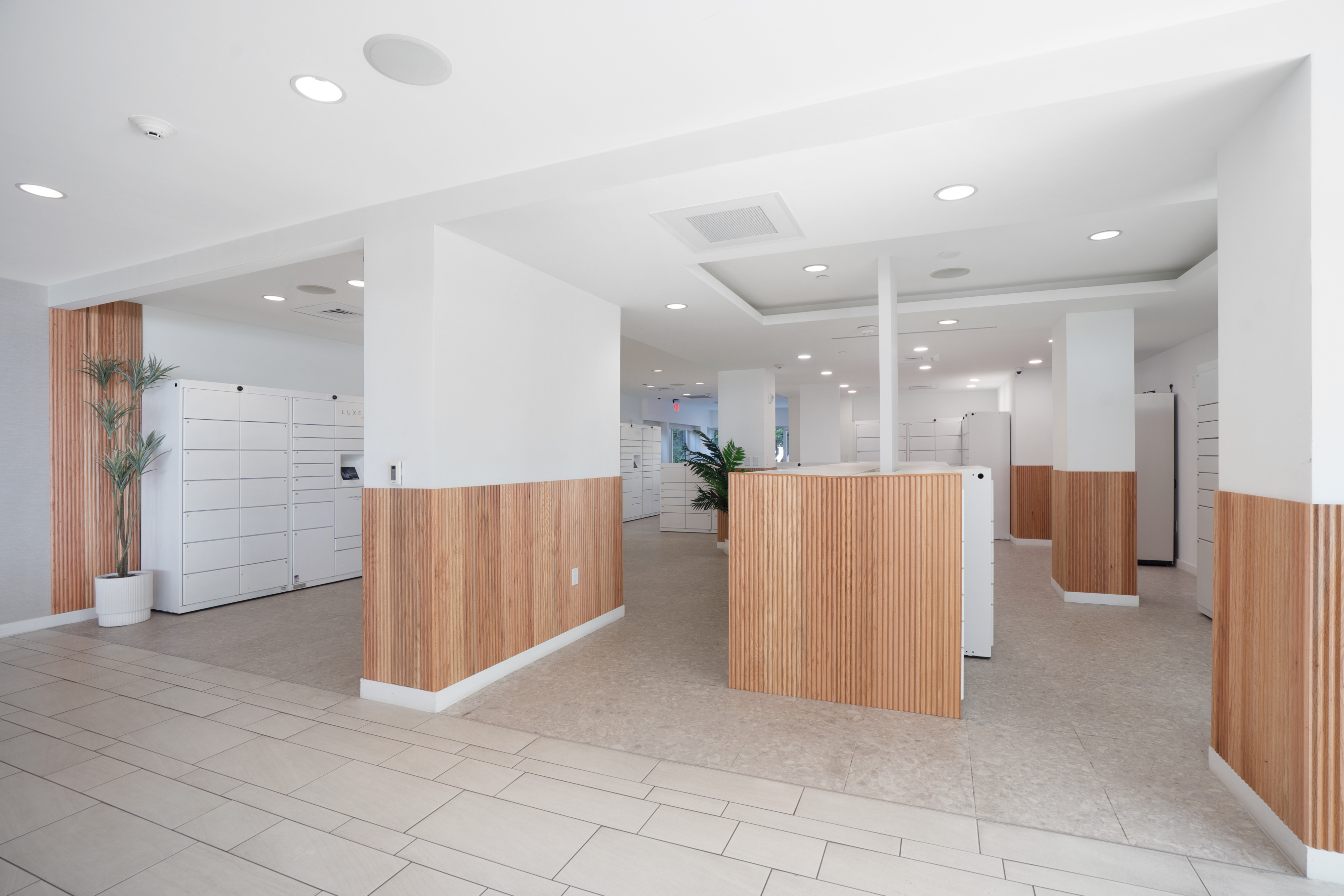 Southgate Towers - Miami, FL - package lockers