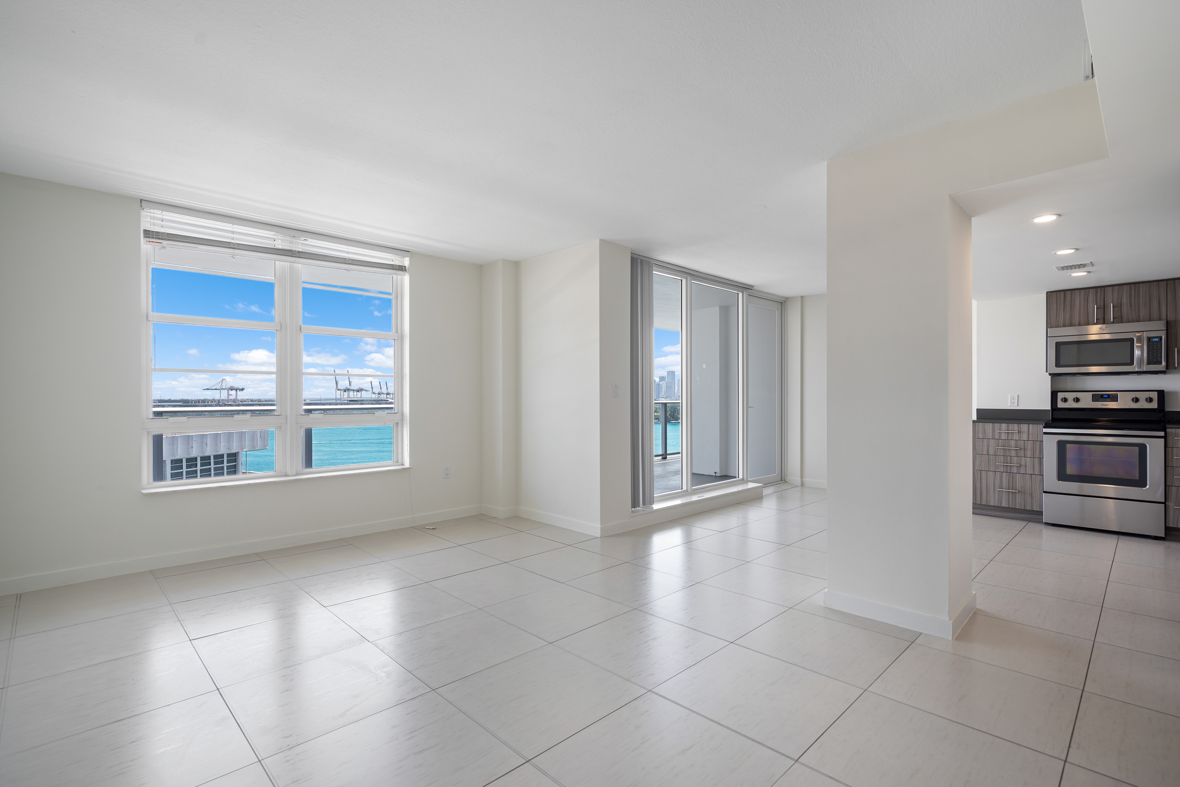 Southgate Towers - Miami, FL - Living Room
